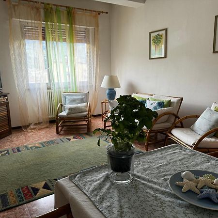 Lunigiana E Mare Apartment Aulla Bagian luar foto