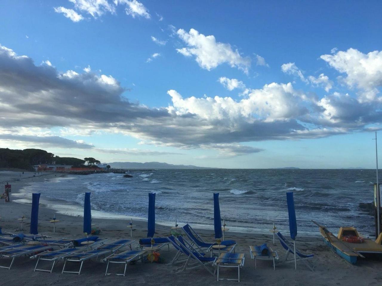 Lunigiana E Mare Apartment Aulla Bagian luar foto