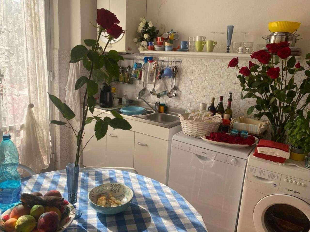 Lunigiana E Mare Apartment Aulla Bagian luar foto