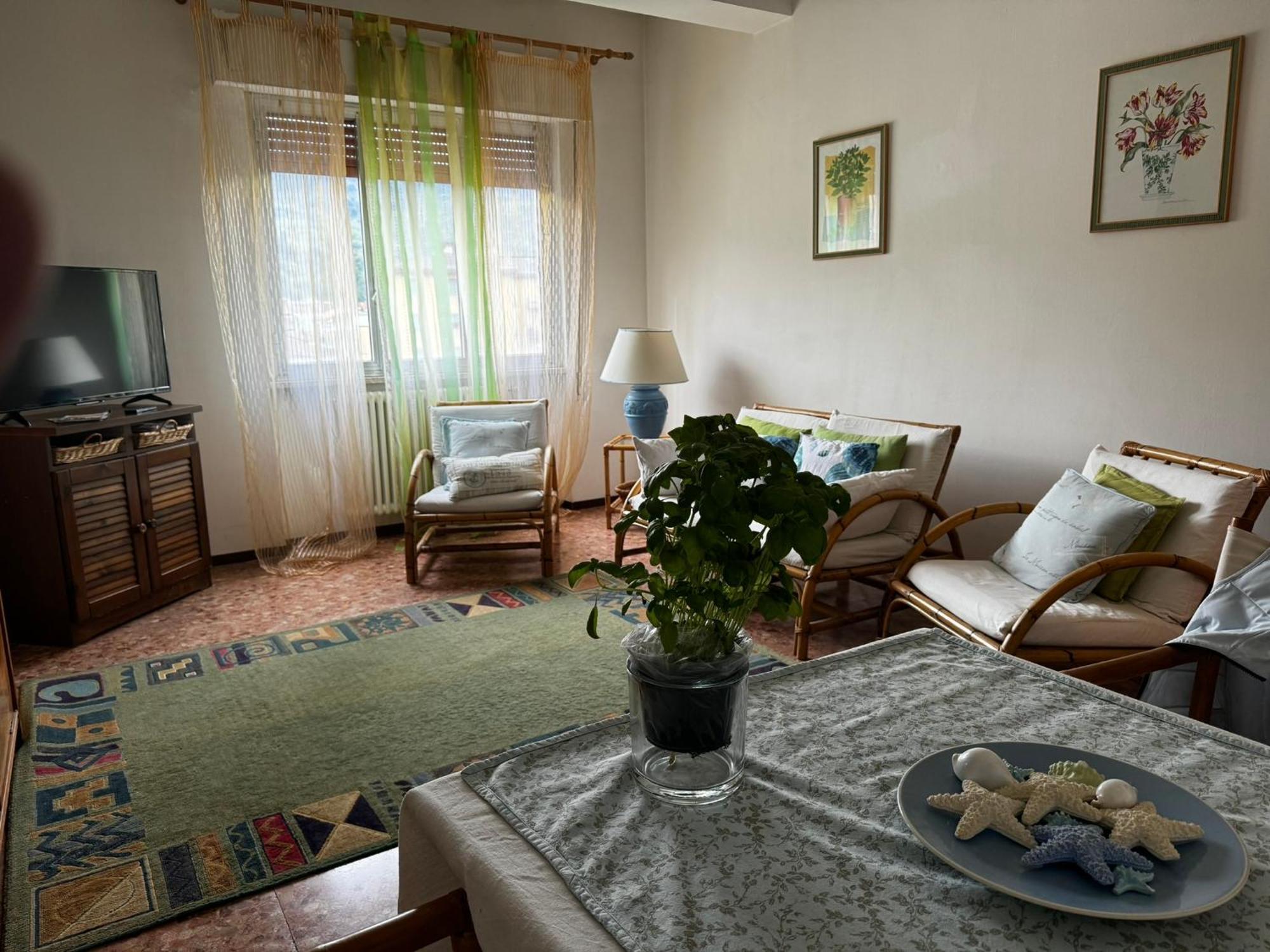 Lunigiana E Mare Apartment Aulla Bagian luar foto